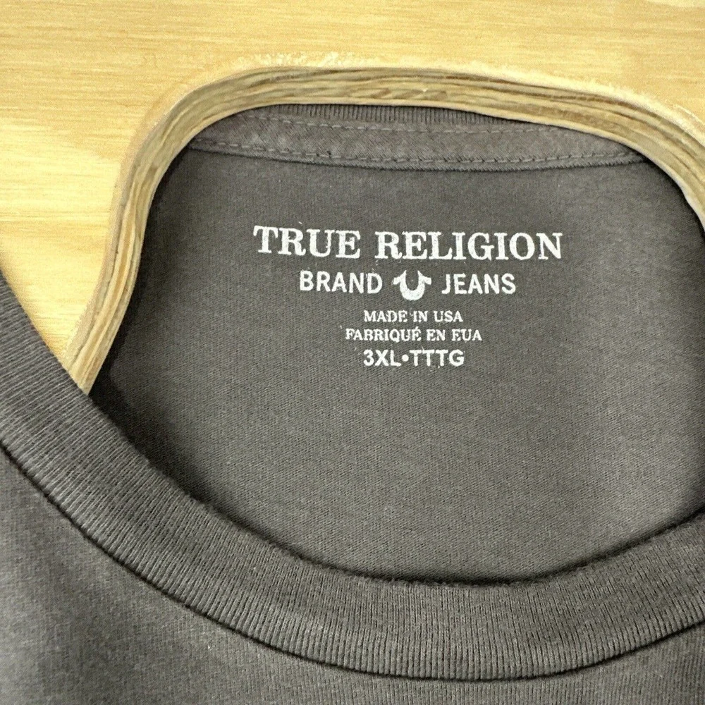 True Religion Graphic Tee Mens XL Gray Thrills Chills Moto Logo Cotton Crew Neck